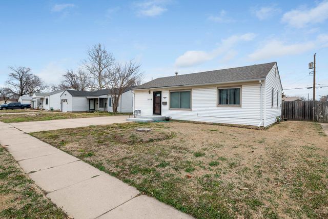 3118 S Mclean Blvd, Wichita, KS 67217