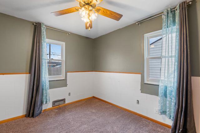 3118 S Mclean Blvd, Wichita, KS 67217