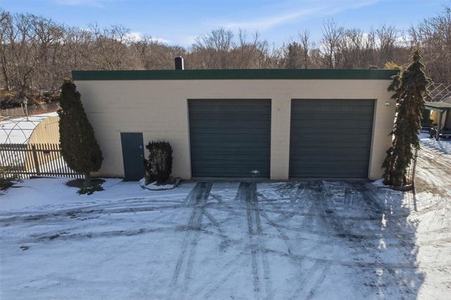 60 Knight Street, Warwick, RI 02886