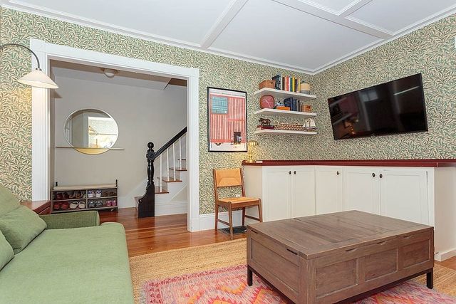 41 Orris Street, Melrose, MA 02176