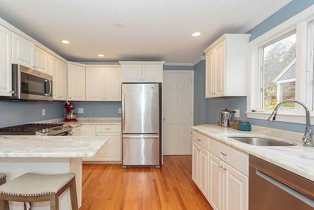 41 Orris Street, Melrose, MA 02176