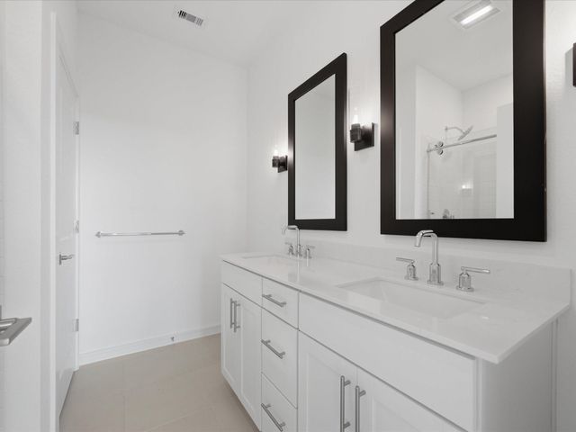 359 W Rose Marie Lane, Montgomery, TX 77356