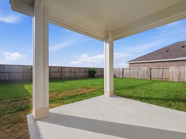 359 W Rose Marie Lane, Montgomery, TX 77356