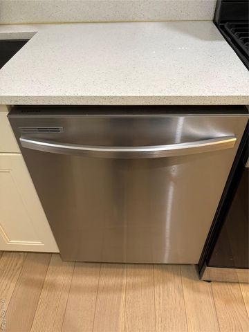 305 Sixth Avenue 2 F, Pelham, NY 10583