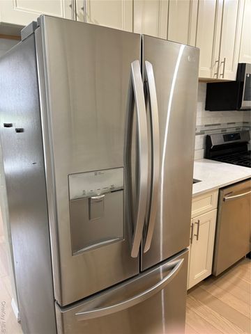 305 Sixth Avenue 2 F, Pelham, NY 10583