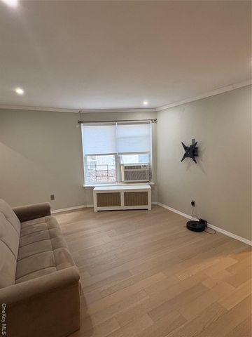 305 Sixth Avenue 2 F, Pelham, NY 10583