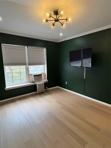 305 Sixth Avenue 2 F, Pelham, NY 10583