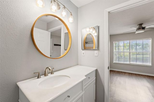 9042 LAKE CHASE ISLAND WAY, Tampa, FL 33626