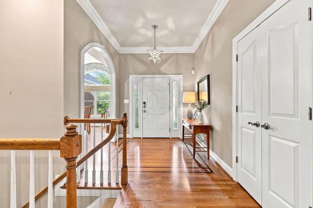 2524 Sungale Court, Lexington, KY 40513