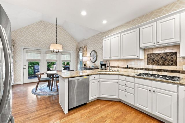 2524 Sungale Court, Lexington, KY 40513