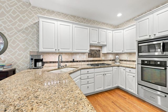 2524 Sungale Court, Lexington, KY 40513