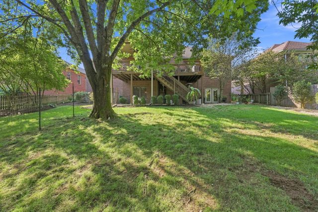 2524 Sungale Court, Lexington, KY 40513