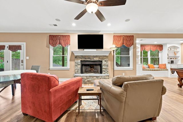 2524 Sungale Court, Lexington, KY 40513