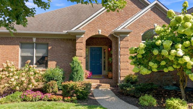 2524 Sungale Court, Lexington, KY 40513