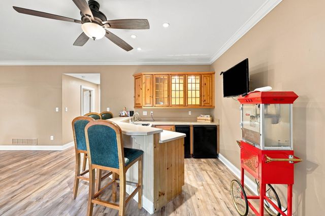 2524 Sungale Court, Lexington, KY 40513