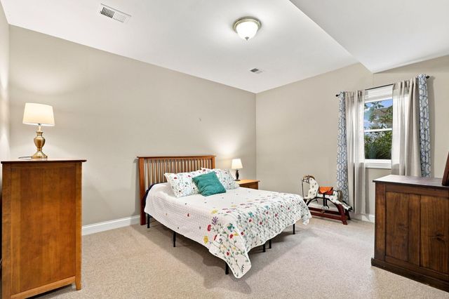 2524 Sungale Court, Lexington, KY 40513