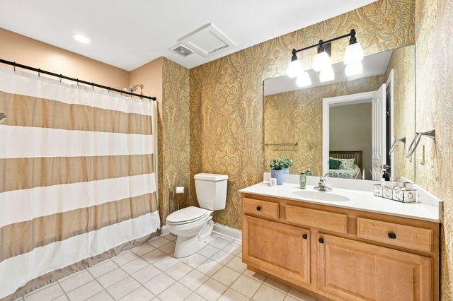 2524 Sungale Court, Lexington, KY 40513