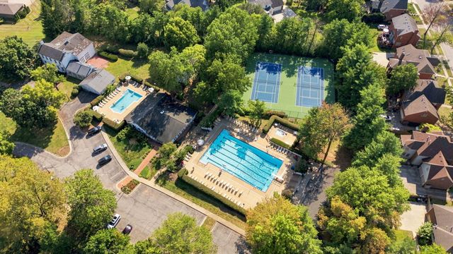 2524 Sungale Court, Lexington, KY 40513