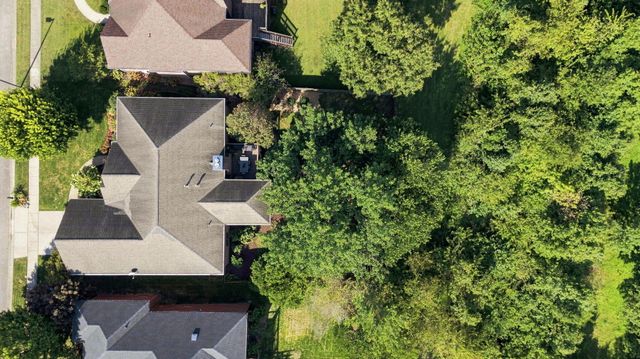 2524 Sungale Court, Lexington, KY 40513