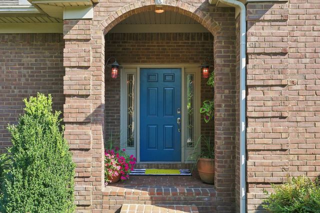 2524 Sungale Court, Lexington, KY 40513