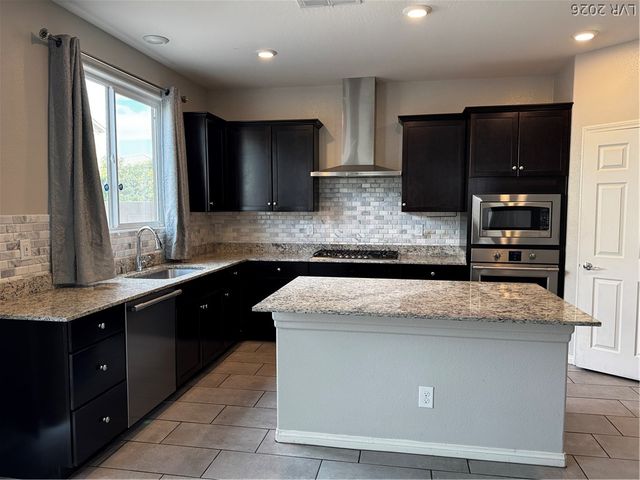 2664 Crystal Quartz Street, Las Vegas, NV 89146