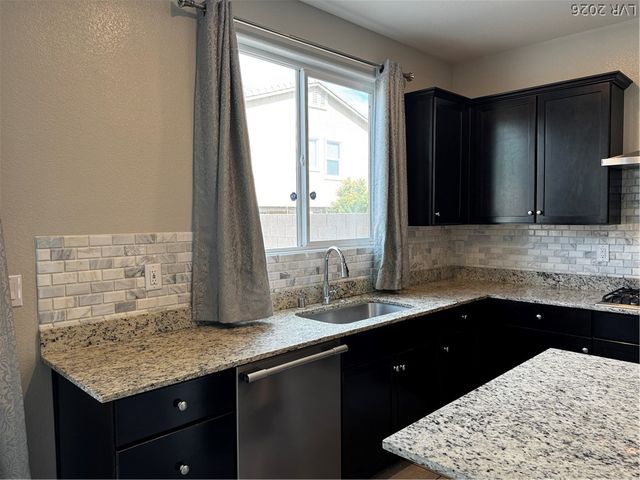 2664 Crystal Quartz Street, Las Vegas, NV 89146