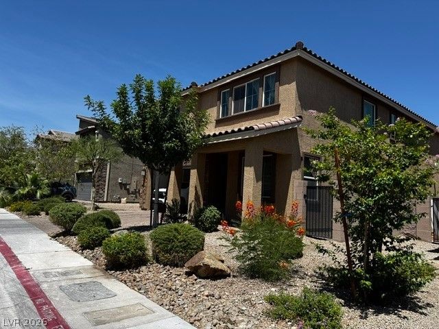 2664 Crystal Quartz Street, Las Vegas, NV 89146