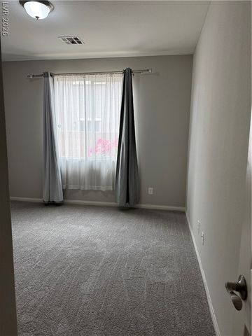 2664 Crystal Quartz Street, Las Vegas, NV 89146