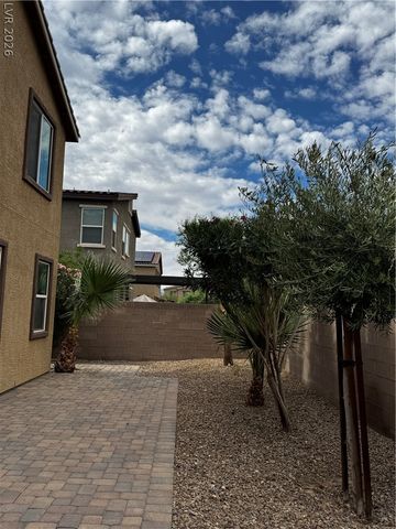 2664 Crystal Quartz Street, Las Vegas, NV 89146
