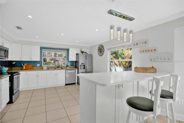 557 KAREN AVENUE, Altamonte Springs, FL 32701