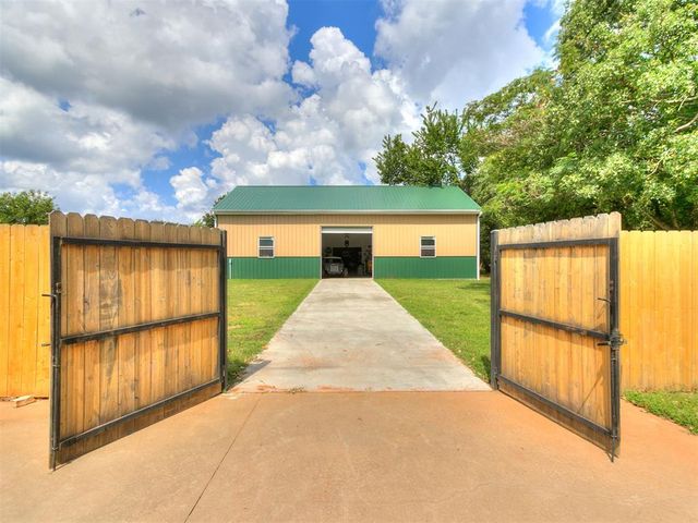 114 Bumgarner Avenue, Norman, OK 73026