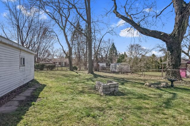 3840 Bart Avenue, Warren, MI 48091