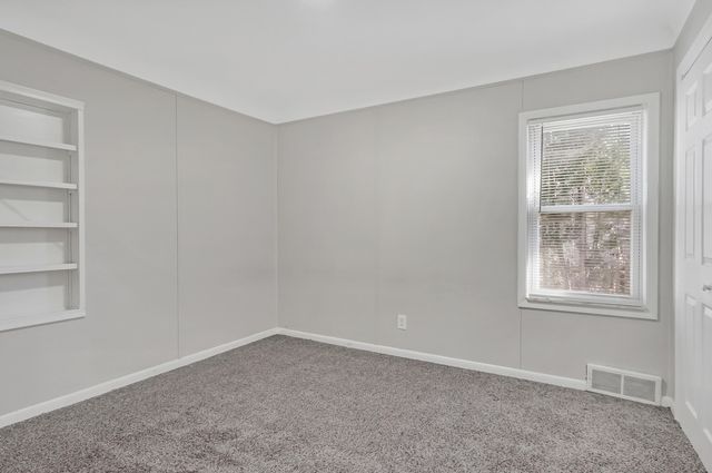 3840 Bart Avenue, Warren, MI 48091