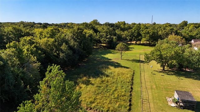 00 1st Street, Santa Fe, TX 77517