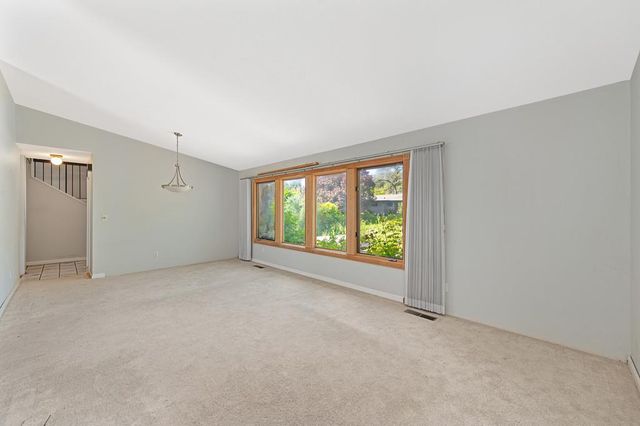 909 Mount Ranier Way, El Dorado Hills, CA 95762