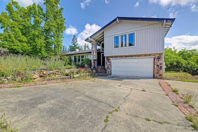 909 Mount Ranier Way, El Dorado Hills, CA 95762