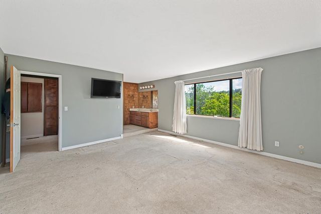 909 Mount Ranier Way, El Dorado Hills, CA 95762