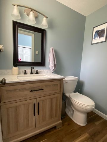 40 Hampton Court, Laconia, NH 03246