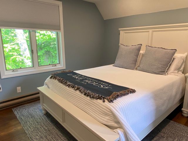 40 Hampton Court, Laconia, NH 03246