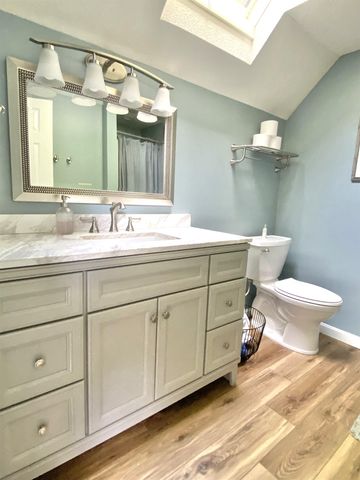40 Hampton Court, Laconia, NH 03246