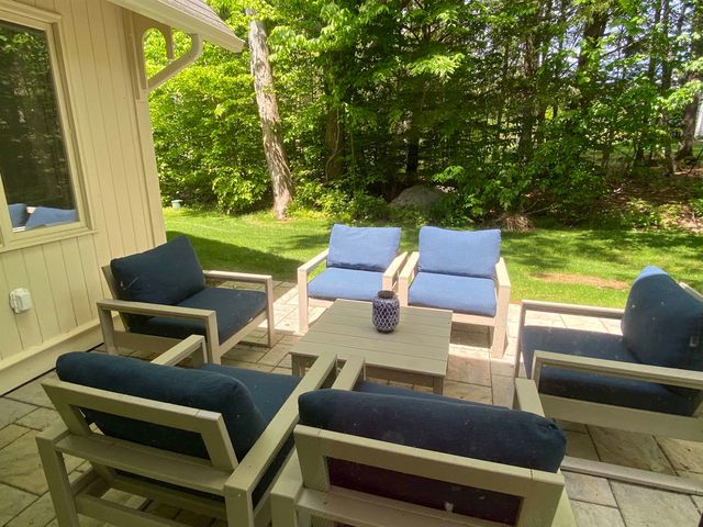 40 Hampton Court, Laconia, NH 03246