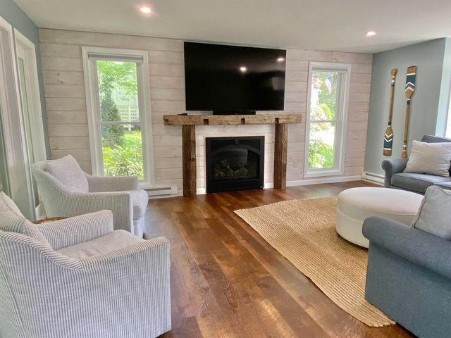 40 Hampton Court, Laconia, NH 03246