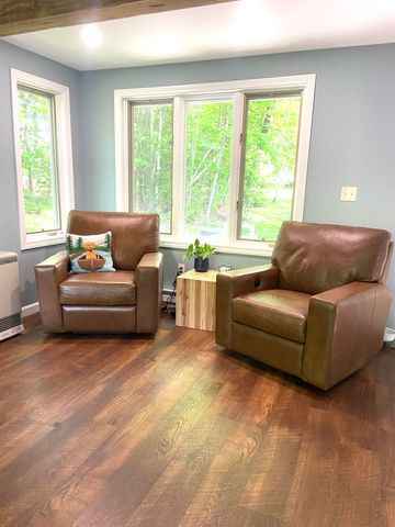 40 Hampton Court, Laconia, NH 03246