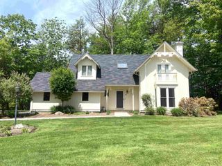 40 Hampton Court, Laconia, NH 03246