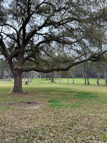 2721 Liliedahl, Leesville, LA 71446