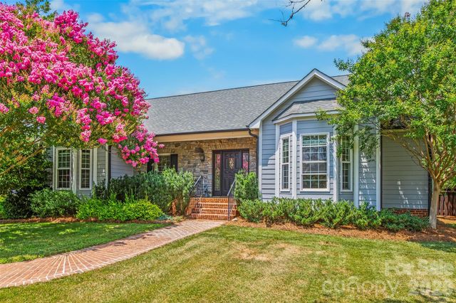 217 Riverwood Drive, Lewisville, NC 27023