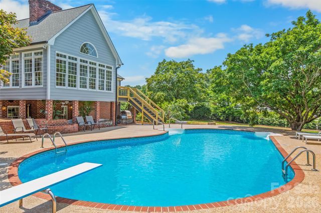 217 Riverwood Drive, Lewisville, NC 27023
