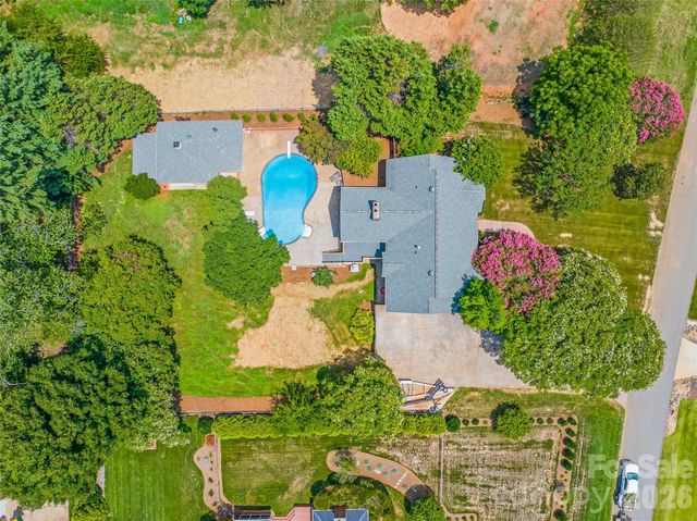 217 Riverwood Drive, Lewisville, NC 27023
