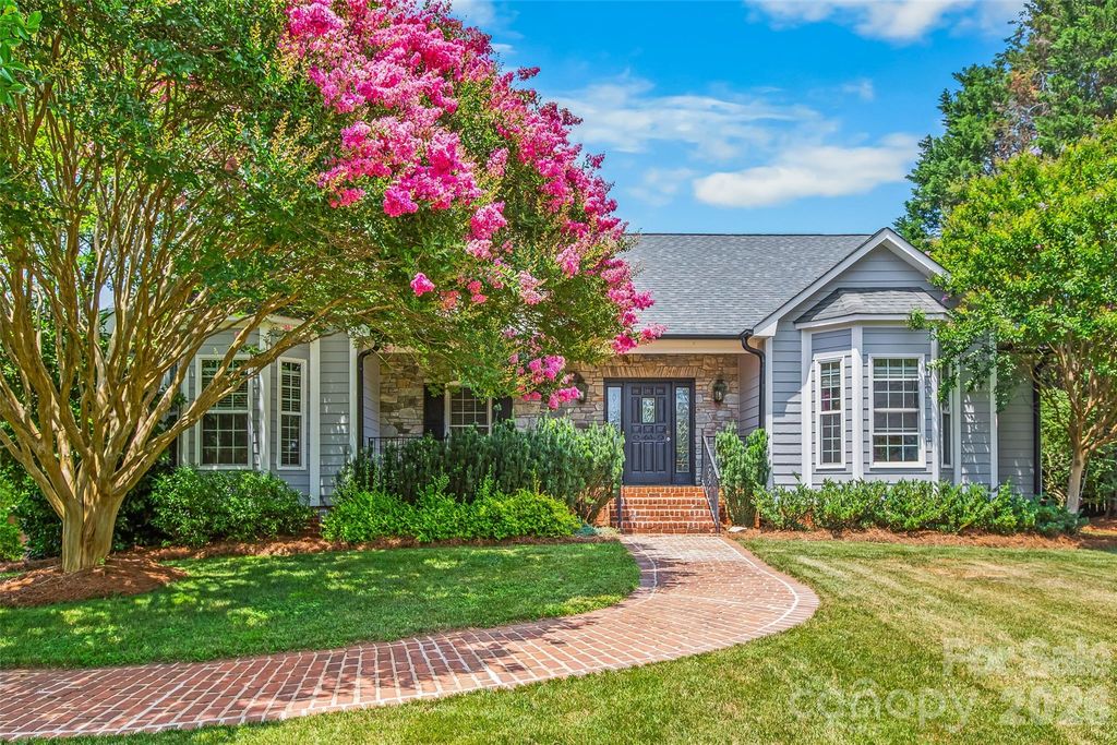 217 Riverwood Drive, Lewisville, NC 27023