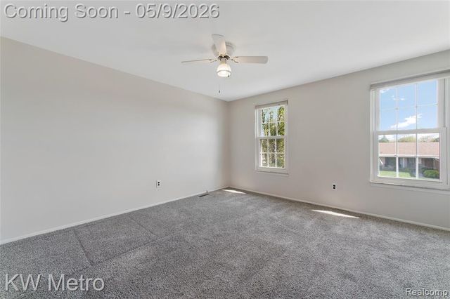 477 Coldiron Drive, Rochester Hills, MI 48307